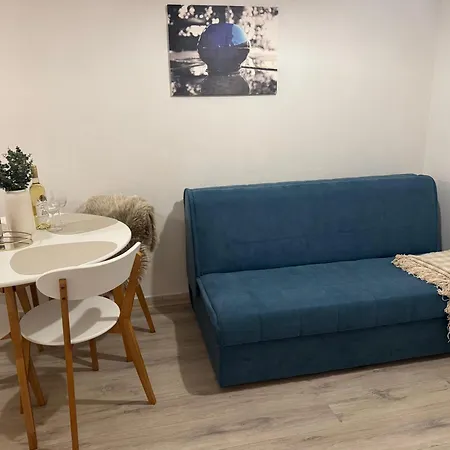 Winter Apartman